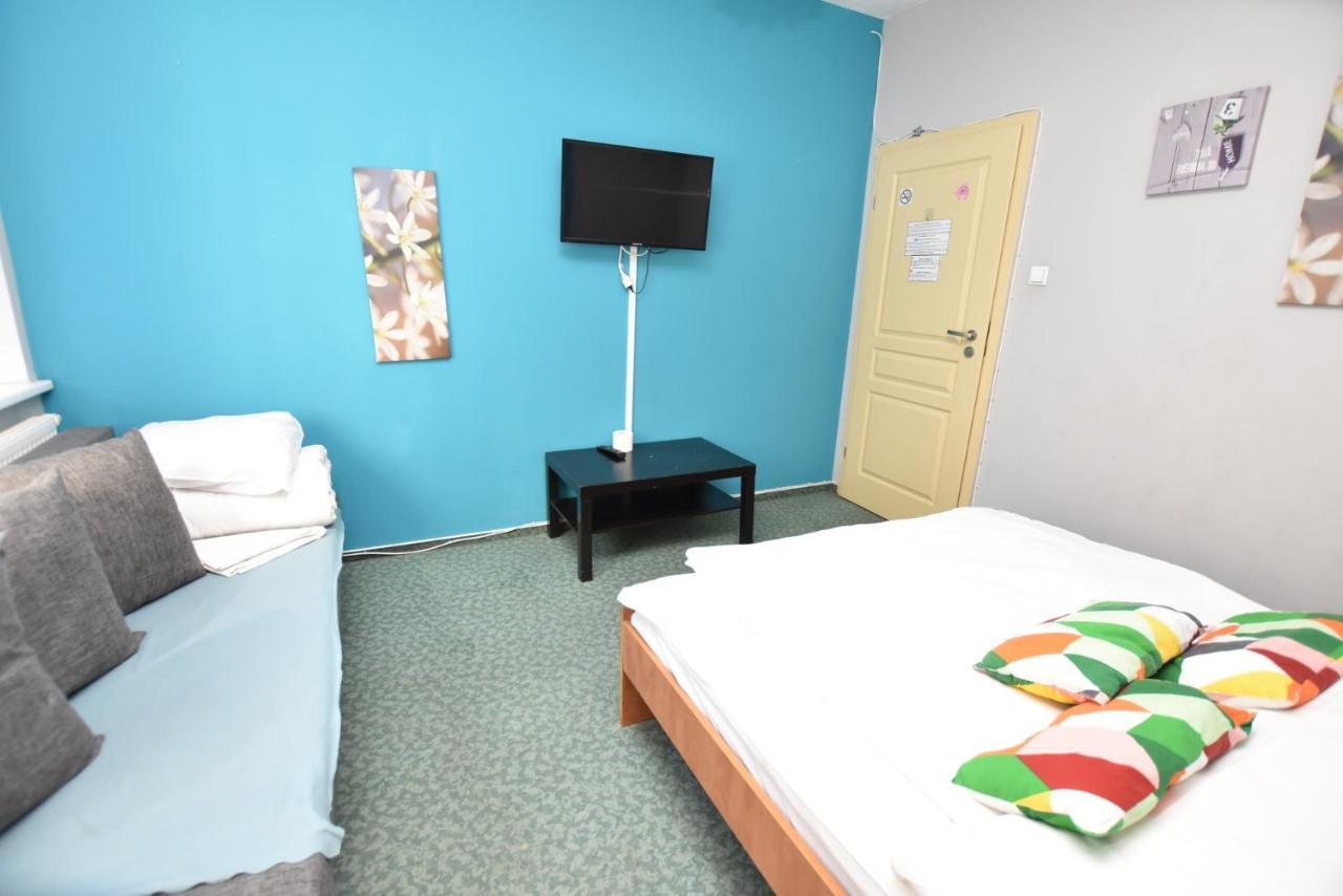 Dukes Aparthostel - Pokoje Prywatne Wroclaw Ngoại thất bức ảnh